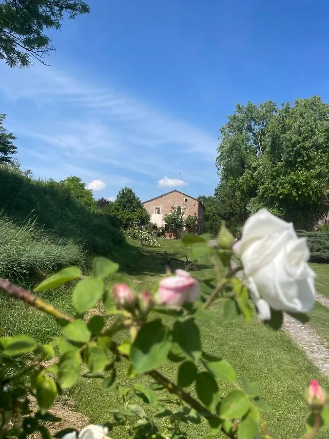 Villa Camilla Quistello Italia