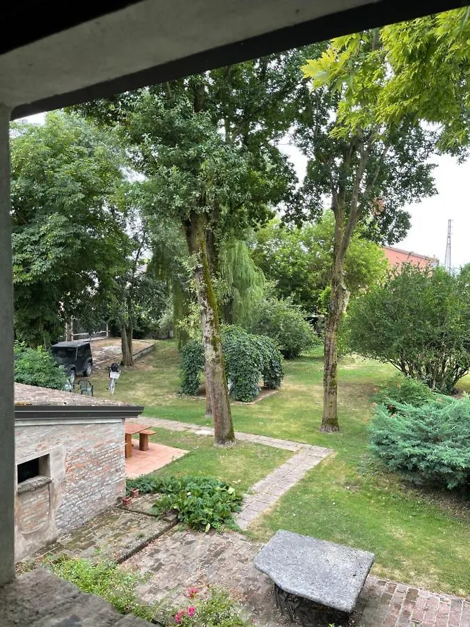 Alloggio in famiglia Villa Camilla Quistello